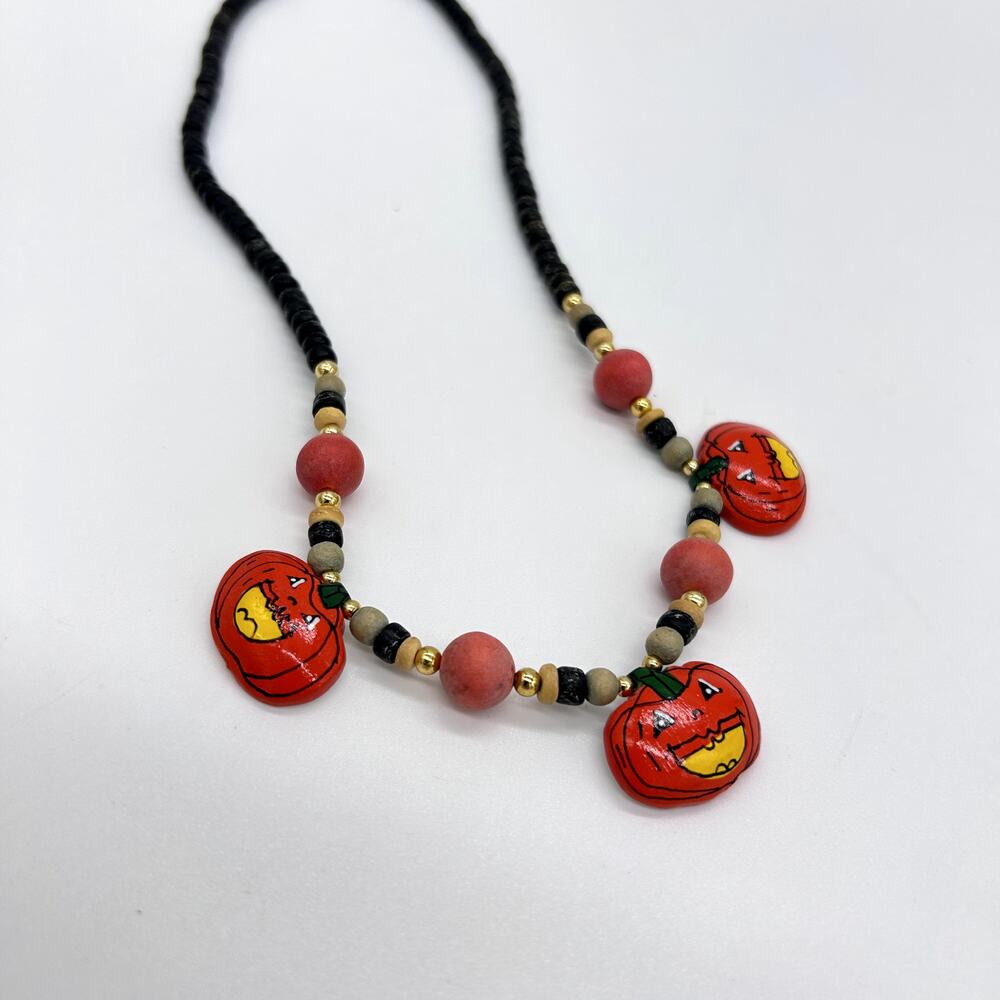 Vintage Wood Pumpkin Necklace Halloween Jack-O-Lantern 90's Teacher Jewelry